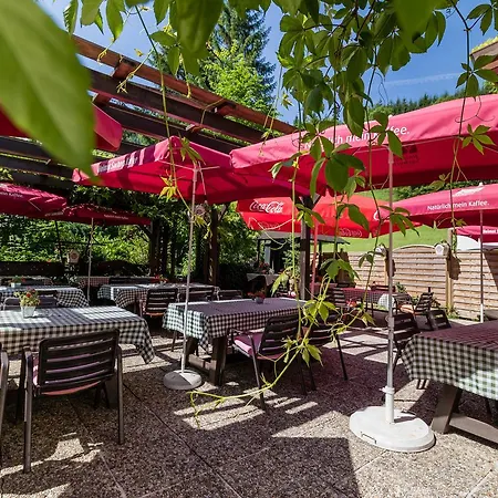 Zum Hammer * ゲストリング・アン・デア・イップス